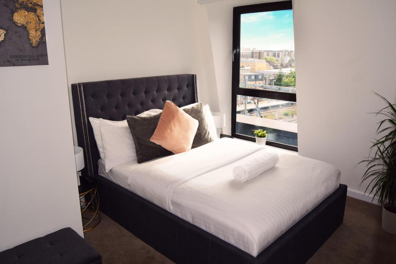 Morland Apartments - רומפורד מראה חיצוני תמונה